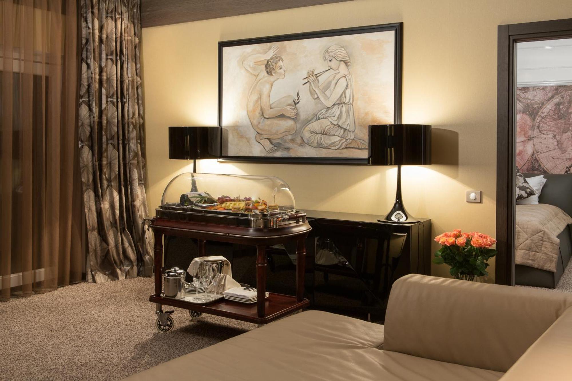 Mirotel Resort And Spa Трускавець Номер фото A room designed by the firm